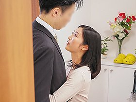 息子の嫁は根っからの淫乱女だった…。 水川スミレ　サンプル画像03